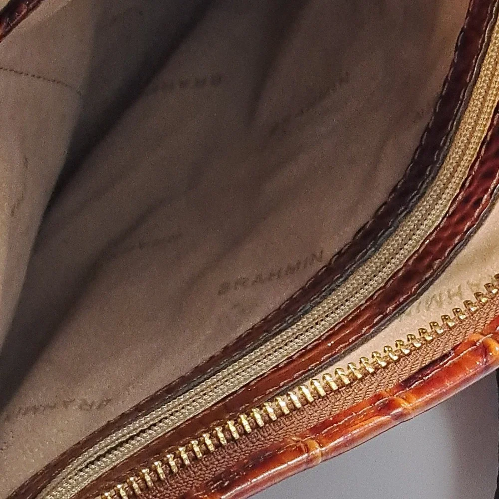 Brahmin Katie Pecan Melbourne Croc Embossed Leather Crossbody Bag Brown - Picture 12 of 16